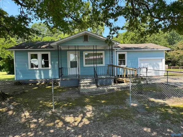 801 Miller Ave, East Gadsden, AL 35903