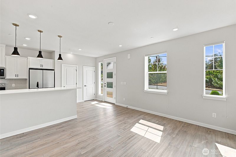 4th image of 8609 Soper Hill Road #A109