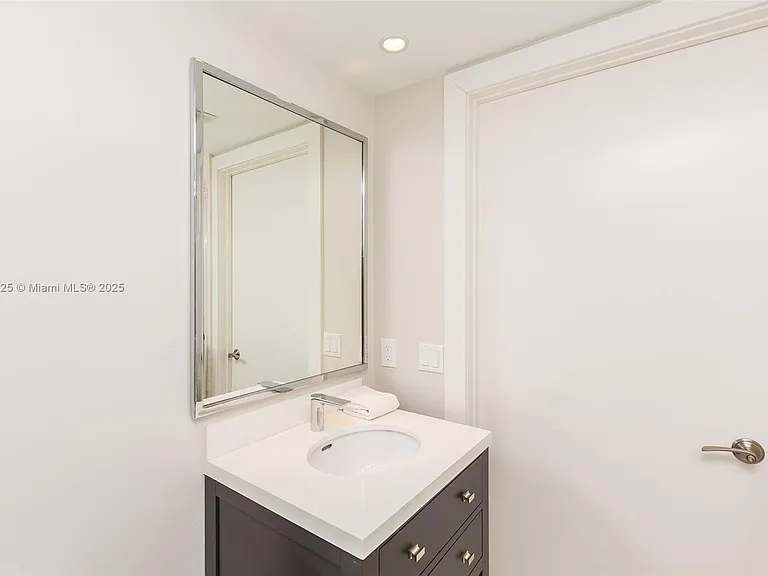 1830 S Ocean Dr #2801 — Photo 25