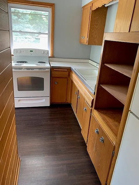 1359 Ridge Rd. — Photo 4