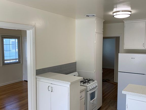 5th image of 1450 Lincoln Ave