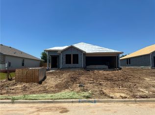6913 Guadalupe Rd, China Spring, TX 76633