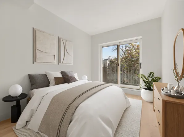 106 Jefferson Avenue image 5 of 10