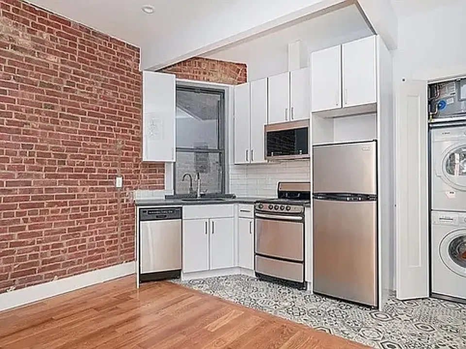 462 W 146th St #2A