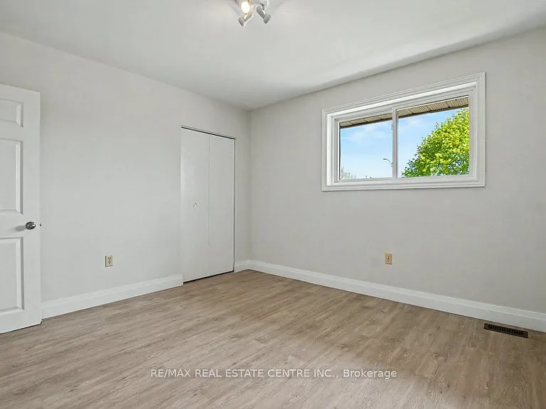 273 Elliott St — Photo 19