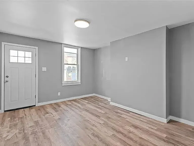 363 44th St #2 — Photo 13