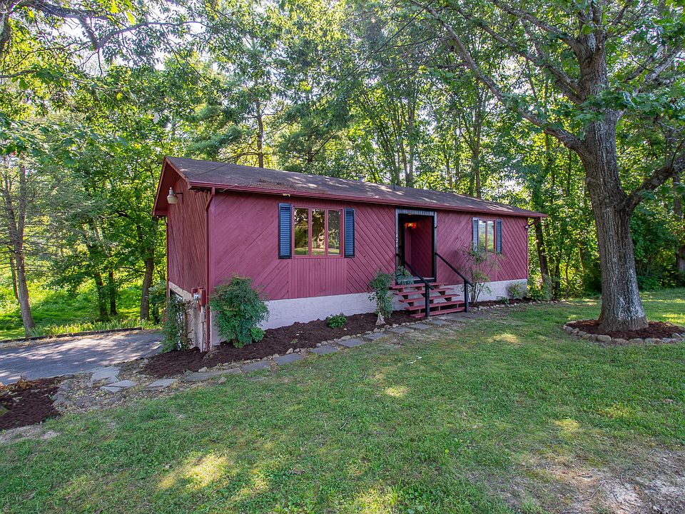 1st image of 426 Shelby Ln