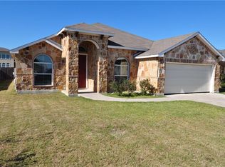 1003 Blackman Ct, Hutto, TX 78634