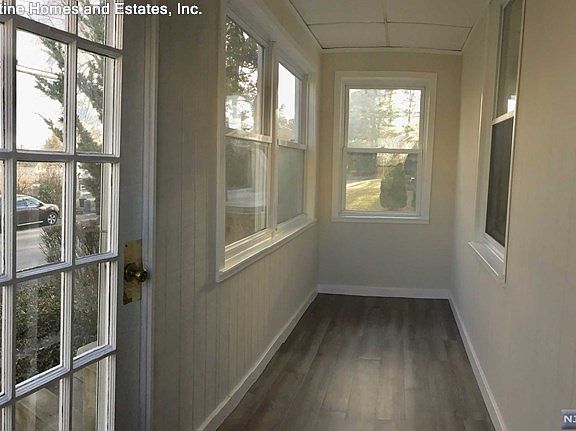 2nd image of 193 Scharer Ave