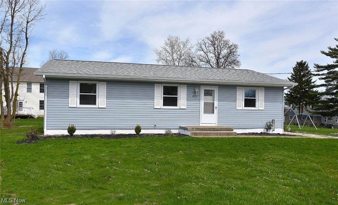 1979 Rugby St, Twinsburg, OH 44087 Zillow