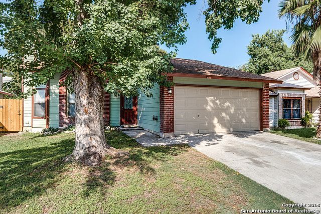 1st image of 614 Cypressgreen Dr