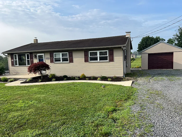 1092 Paper Mill Rd — Photo 2