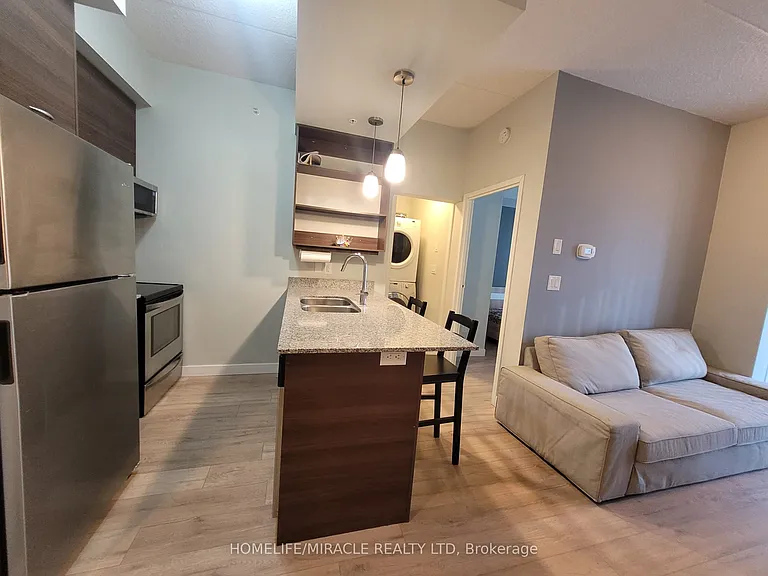 318 Spruce St #503 — Photo 6