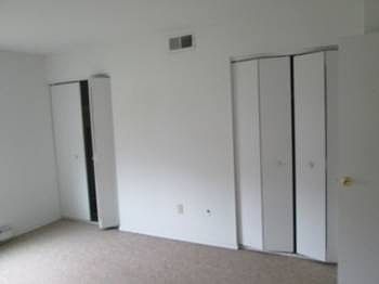 5th image of 96 Candlewood Dr