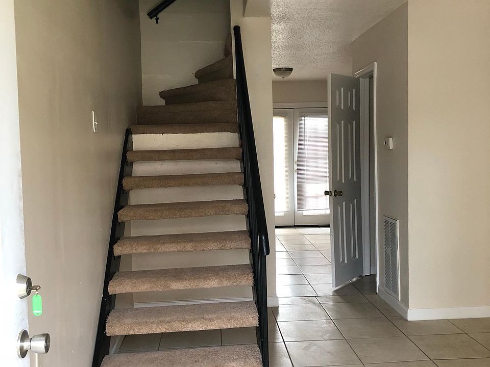1st image of 333 McCaughan Ave APT D