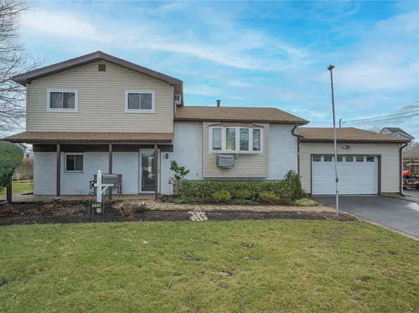 354 Central Avenue, Deer Park, NY 11729