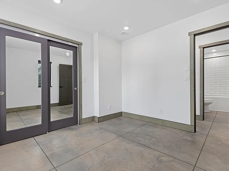 2415 Pacific St #101 — Photo 21