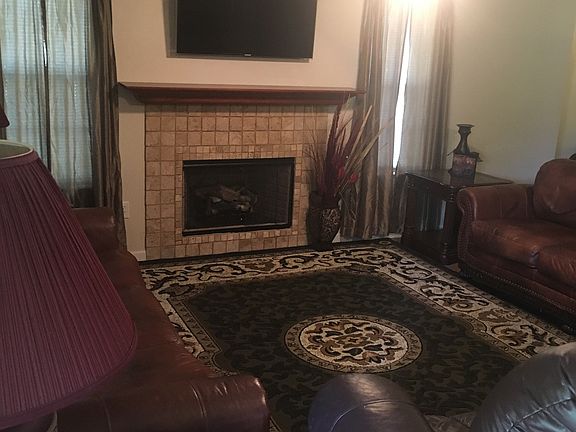3rd image of 6440 Diamond Ave
