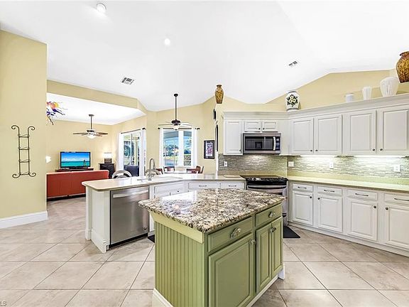 3rd image of 317 Lambton LN