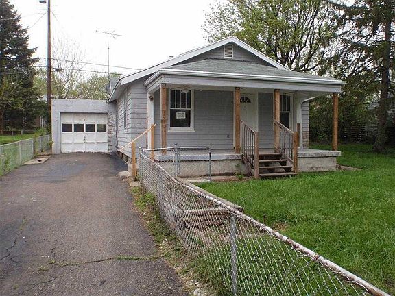 2nd image of 2045 Courtland Ave