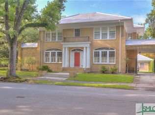 43 E 49th St, Savannah, GA 31405