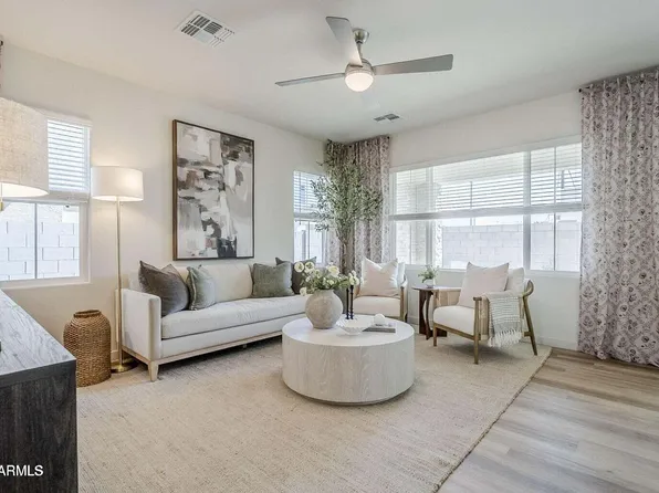 625 N VINE Street, Chandler, AZ 85225