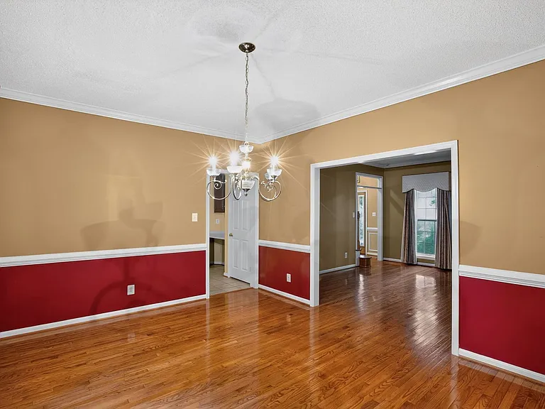 16801 Old Field Ln — Photo 9