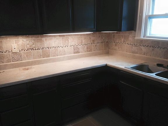 Under cabinet lighting