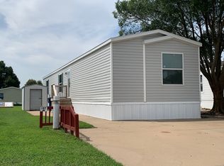 1400 E Kay Ave, Haysville, KS 67060