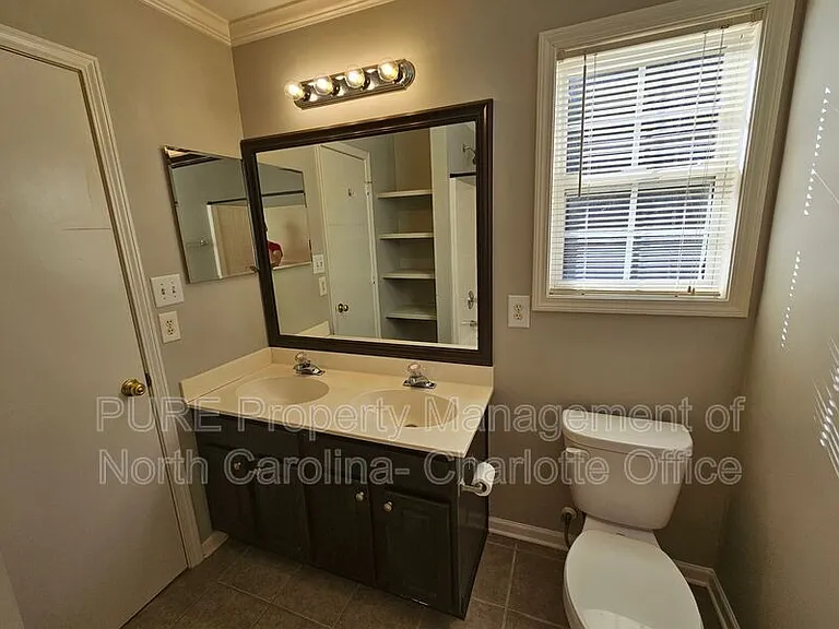 8237 Hornwood Ct — Photo 19