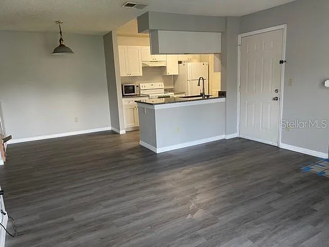 2550 N Alafaya Trl #3201 — Photo 6