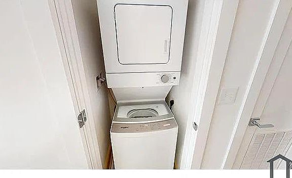 Unit Photo