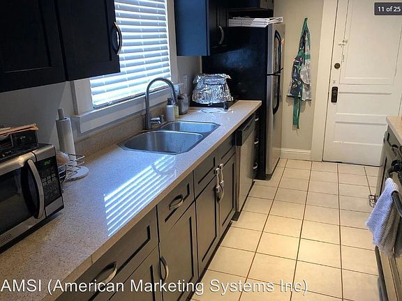 3rd image of 1360 Green St APT 3