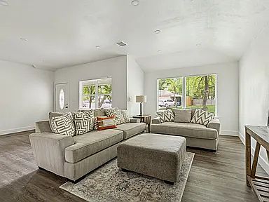 2nd image of 10223 Sylvia Dr