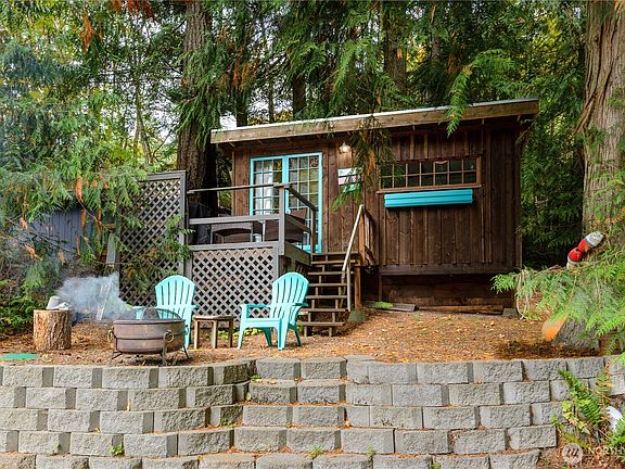 ADU with deck and firepit>