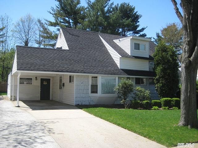 1st image of 171 Brittle Ln