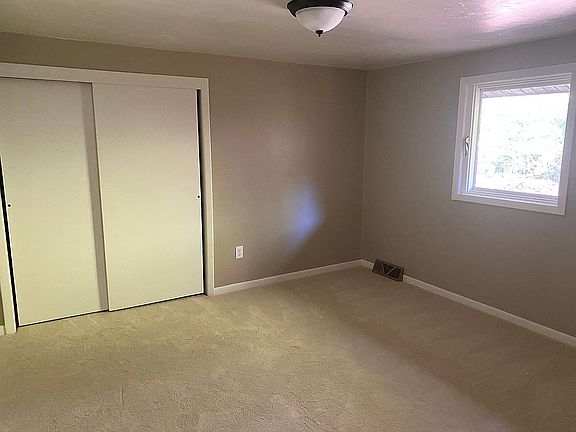 5th image of 15266 380th St