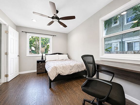3rd image of 2818 Normandie Ave #3