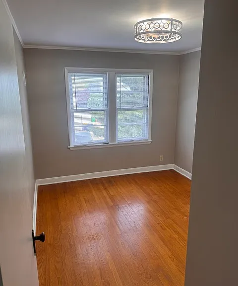 1210 S 76th St — Photo 12