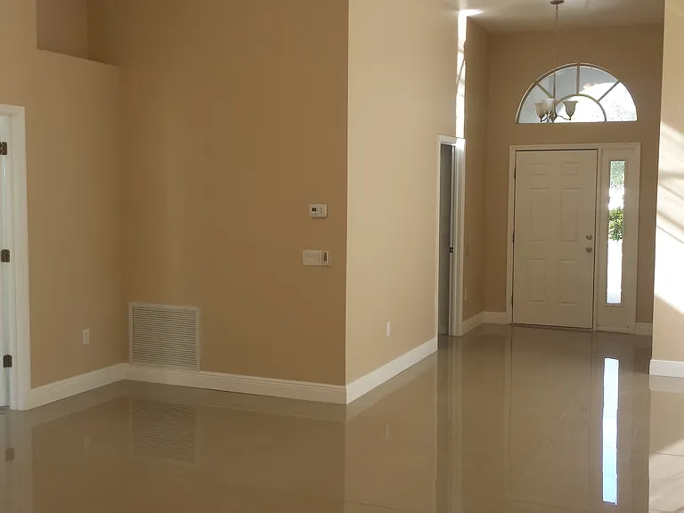 9402 Hidden Water Cir — Photo 8
