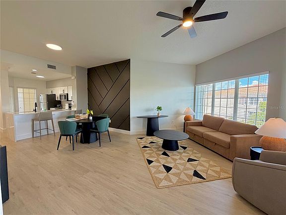 4th image of 8801 WORLDQUEST BOULEVARD #4506