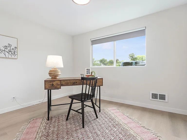 TE1416 — Photo 29