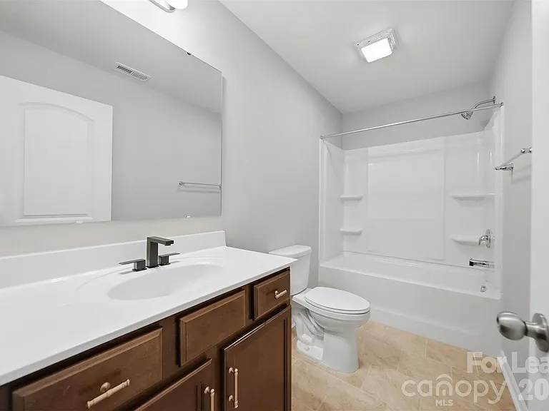 5041 Mooreland Oaks Way — Photo 9