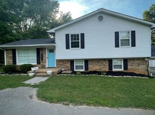 2123 Harlan Dr, Lawrenceburg, TN 38464