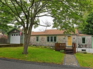 38 Laurel Ln, Warren, RI 02885