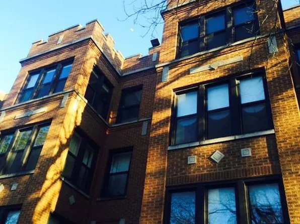 651 E 50th Pl APT 1W, Chicago, IL 60615