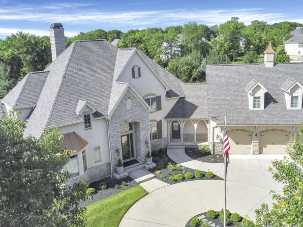 1839 Woodland Hall Dr, Delaware, OH 43015