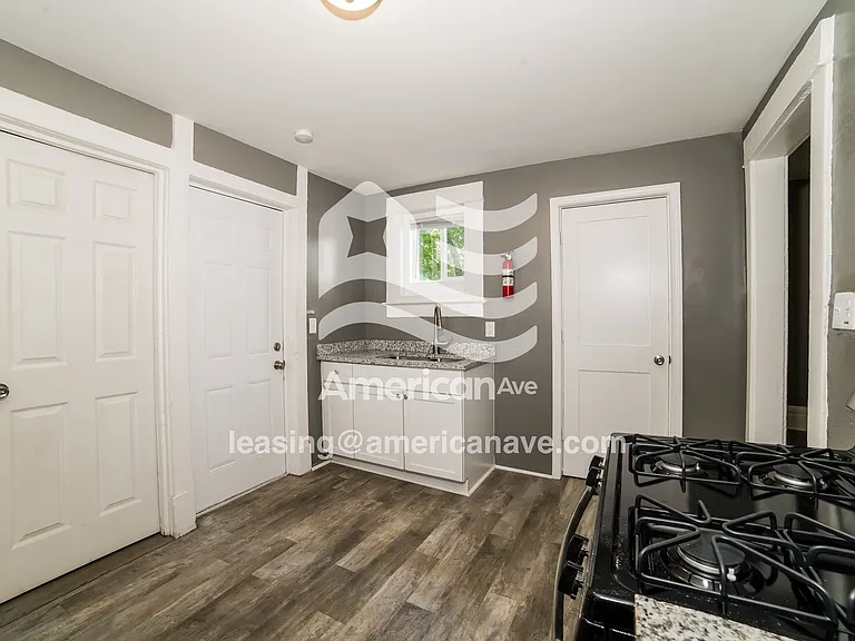 1756461_007_wm_-_kitchen_12928777.jpg