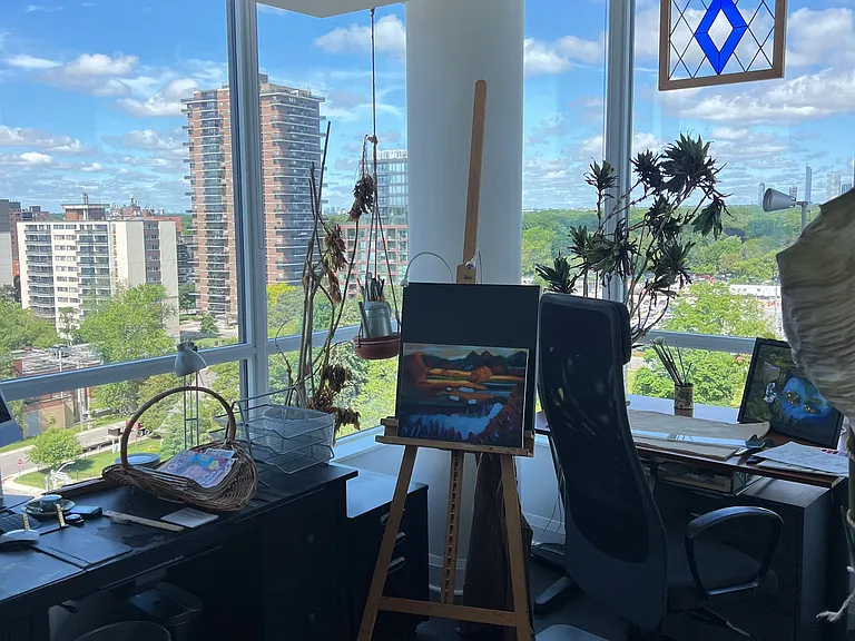 1 Hurontario St #1108 — Photo 22