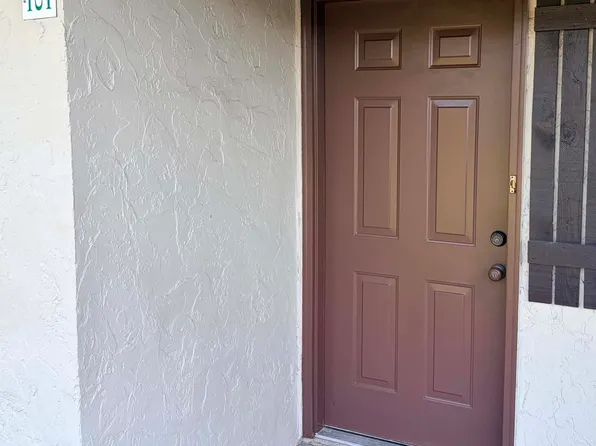 299 NW Lake City Ave #101, Lake City, FL 32055